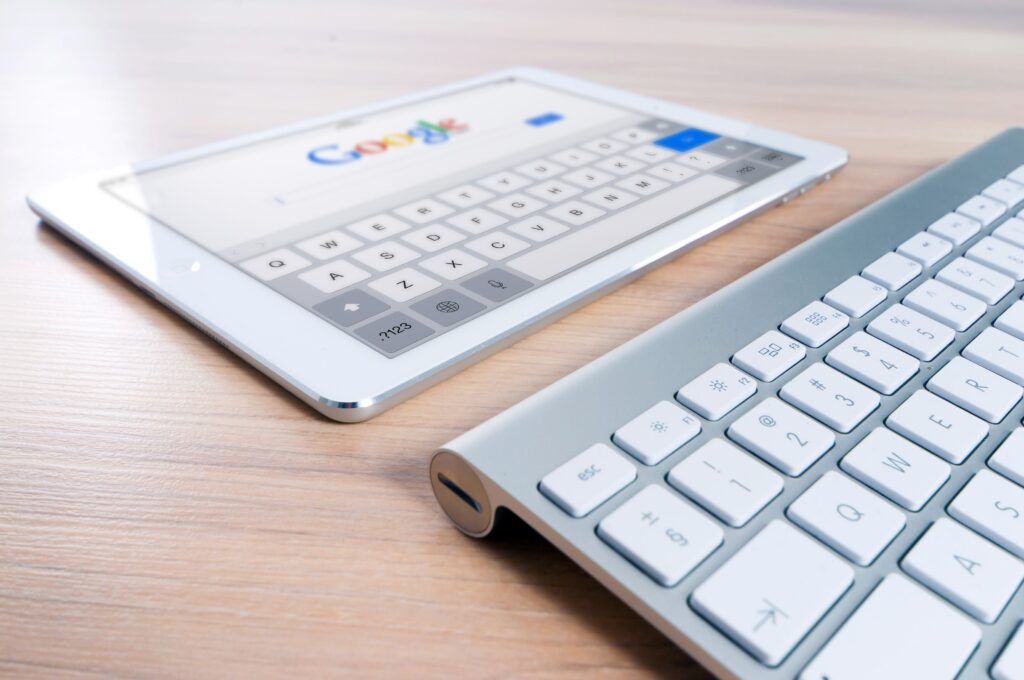 Competitors Keywords